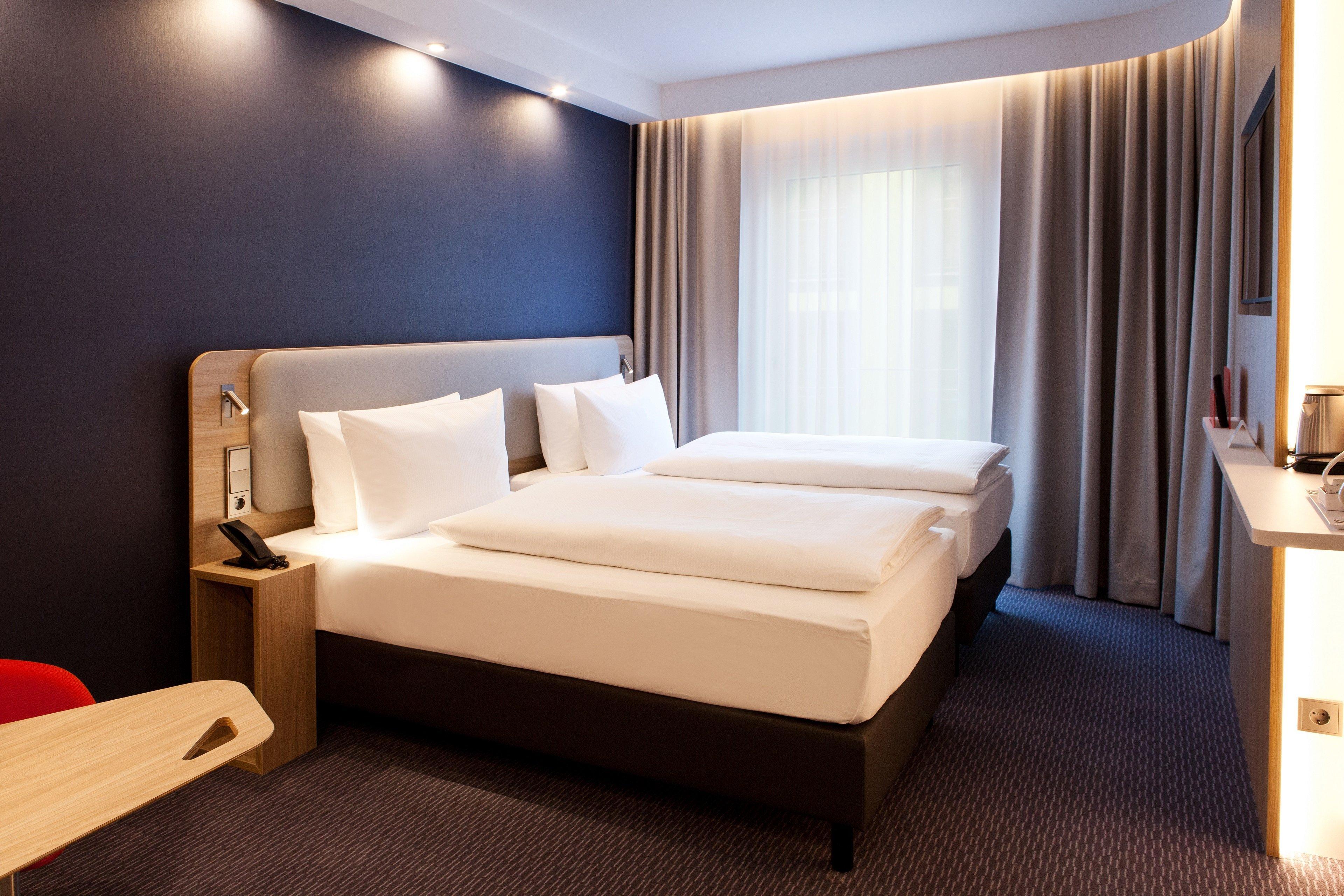 Holiday Inn Express Munich - Olympiapark, An Ihg Hotel מראה חיצוני תמונה
